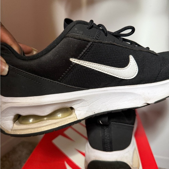 Nike Shoes - Nike Air Max INTRLK Black and White Sneakers Size 9 (used)